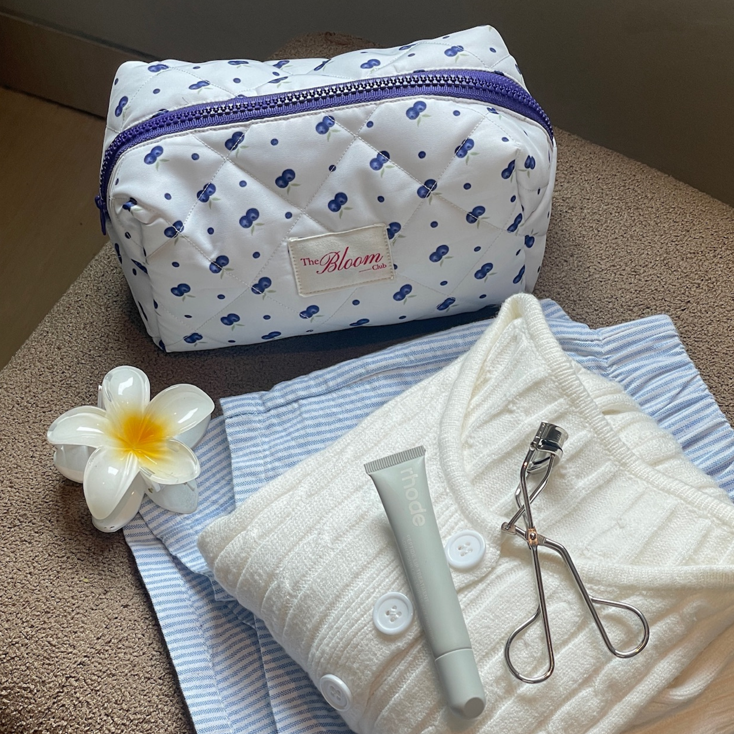 Blueberry Blossom Beauty Case
