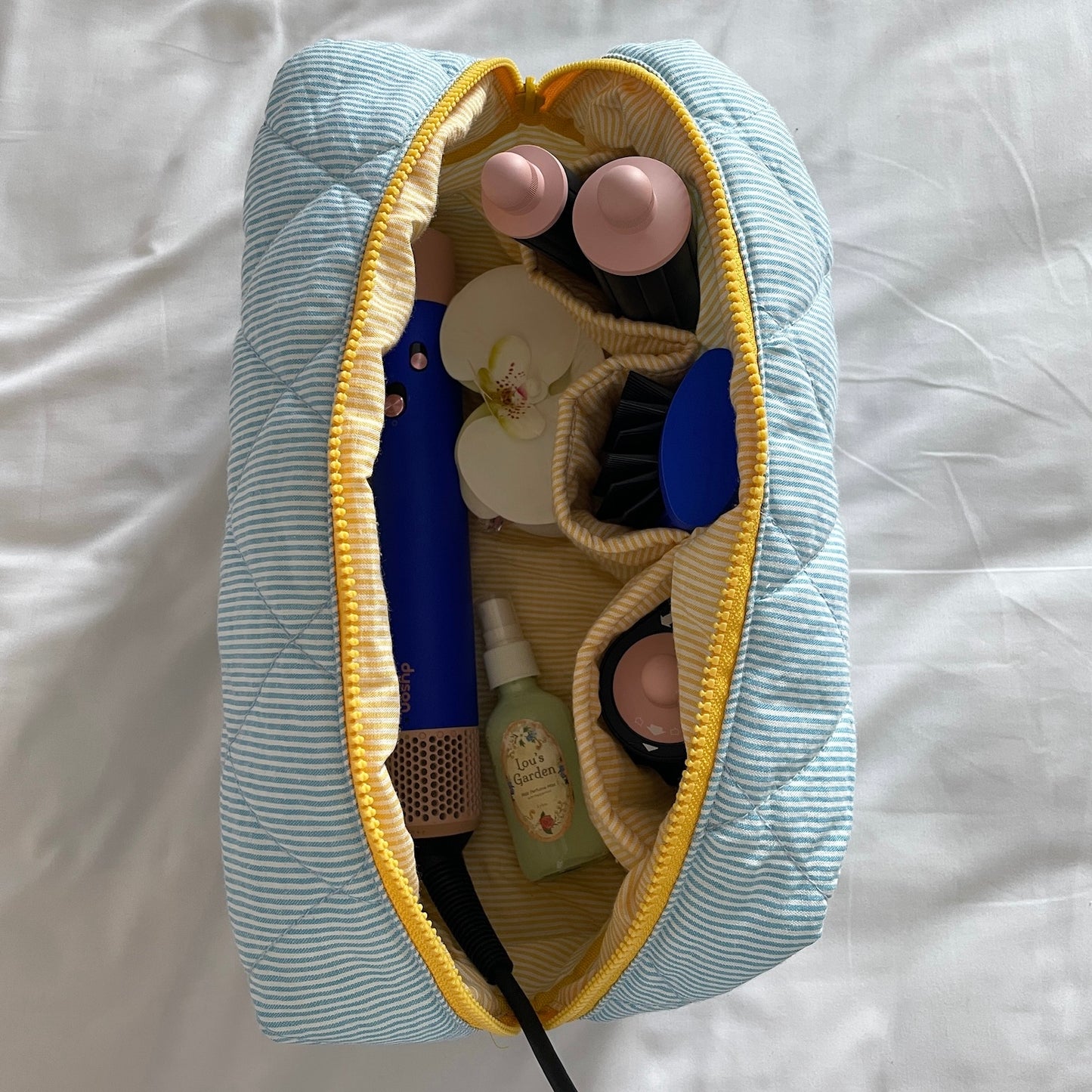 Summer Days Maxi Pouch