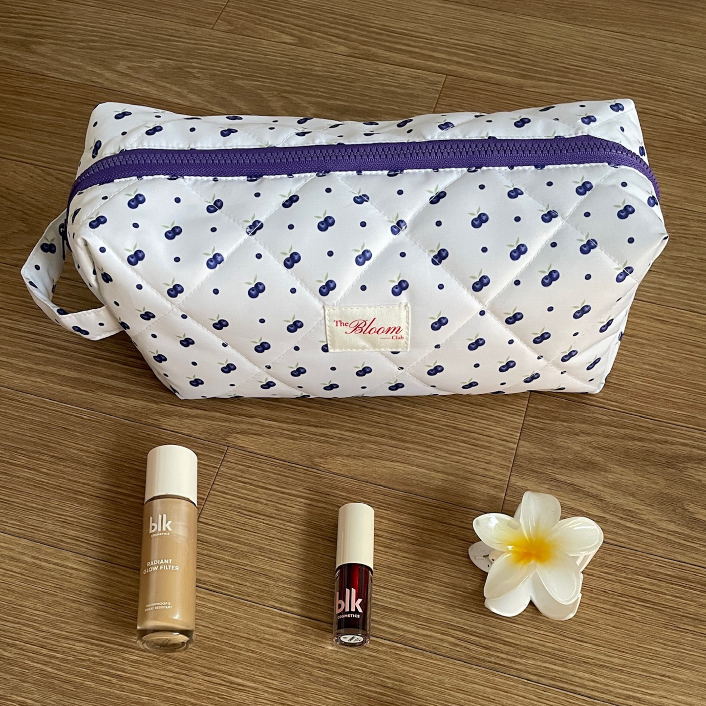 Blueberry Blossom Little Maxi Pouch