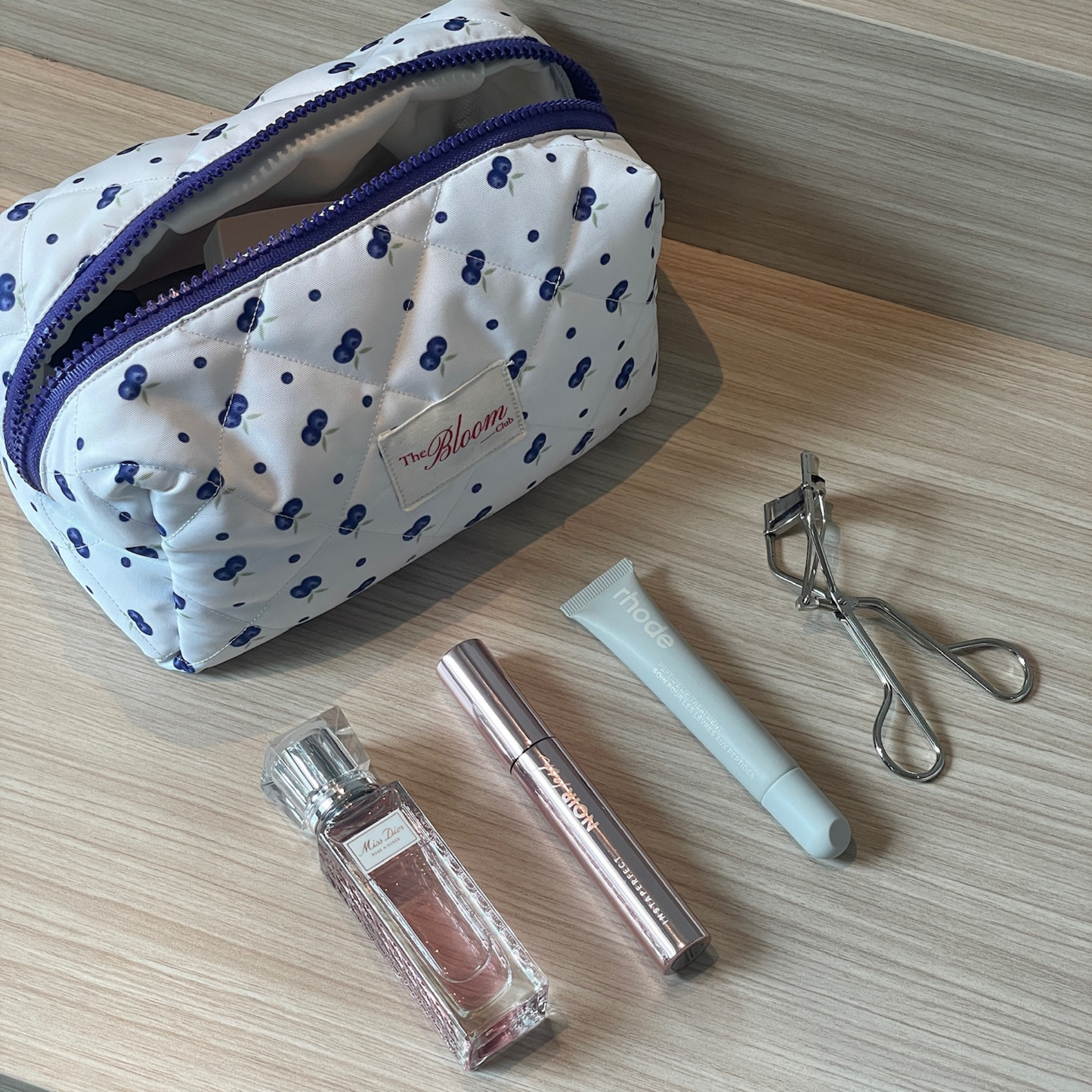 Blueberry Blossom Beauty Case