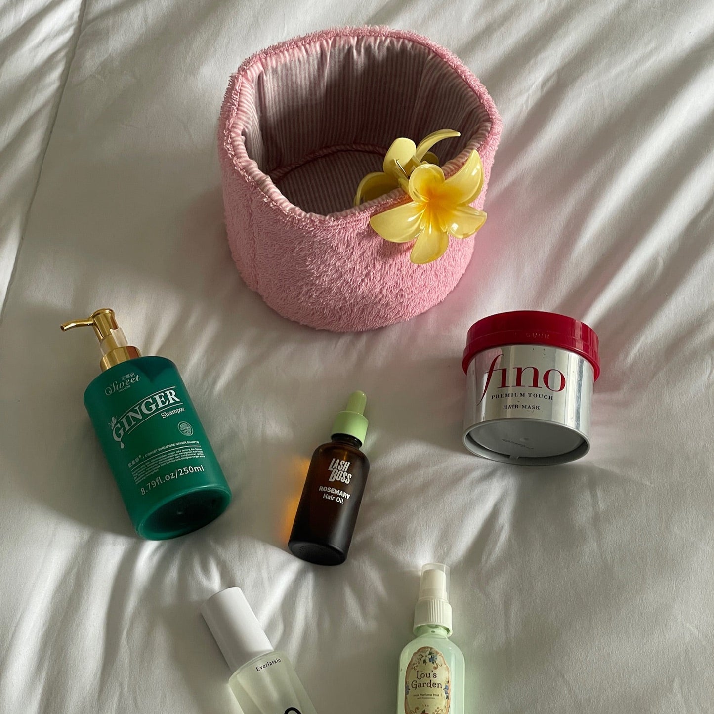 Barbie's Bath Club Bloom Bucket