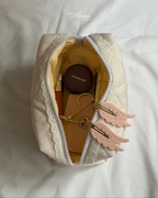 Essential Normal Pouch Live Love Lace