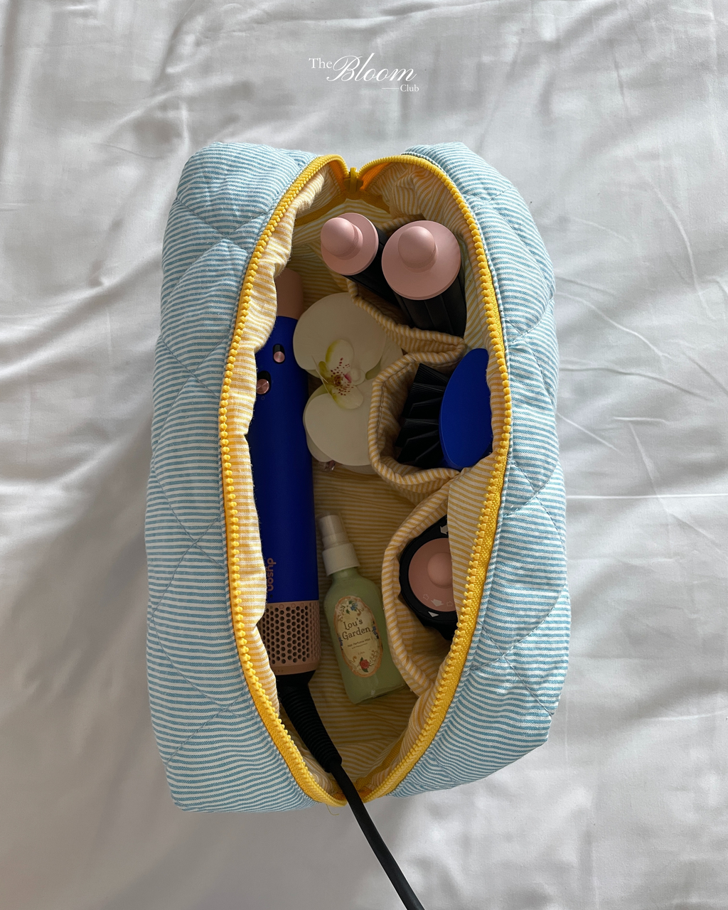 Essential Maxi Pouch Summer Days