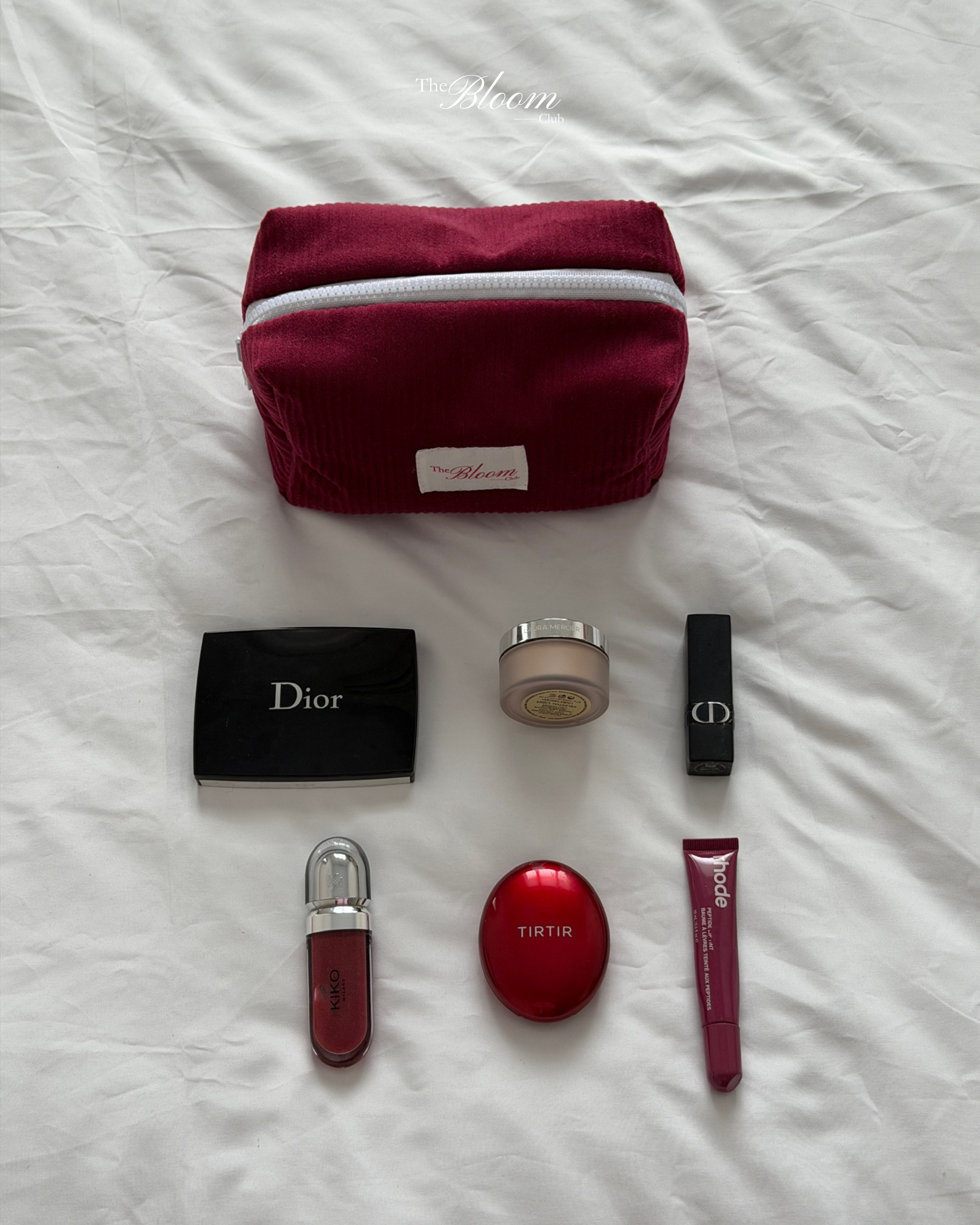 Essential Normal Pouch Love, Reindeer