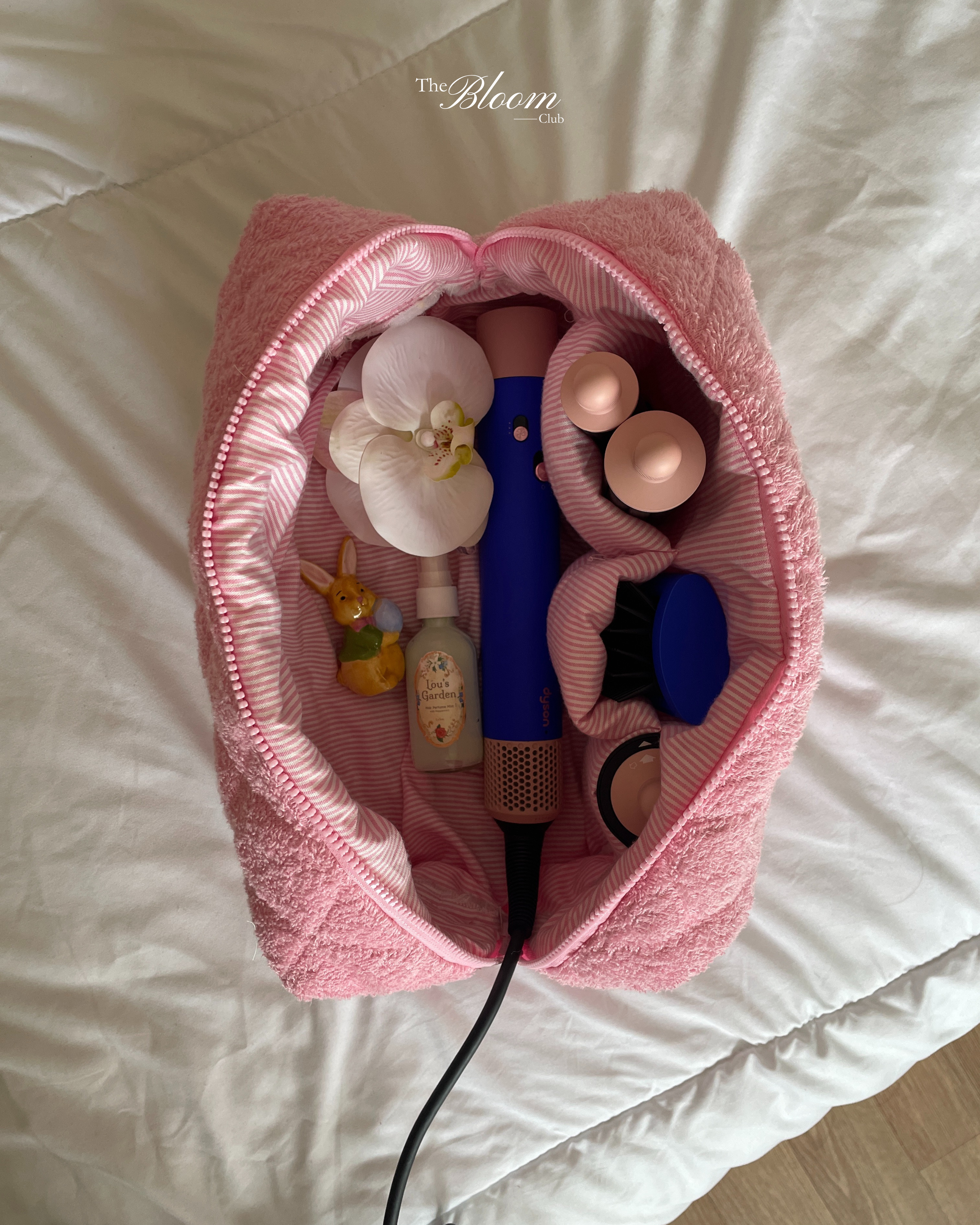 Essential Maxi Pouch Barbie’s Bath Club