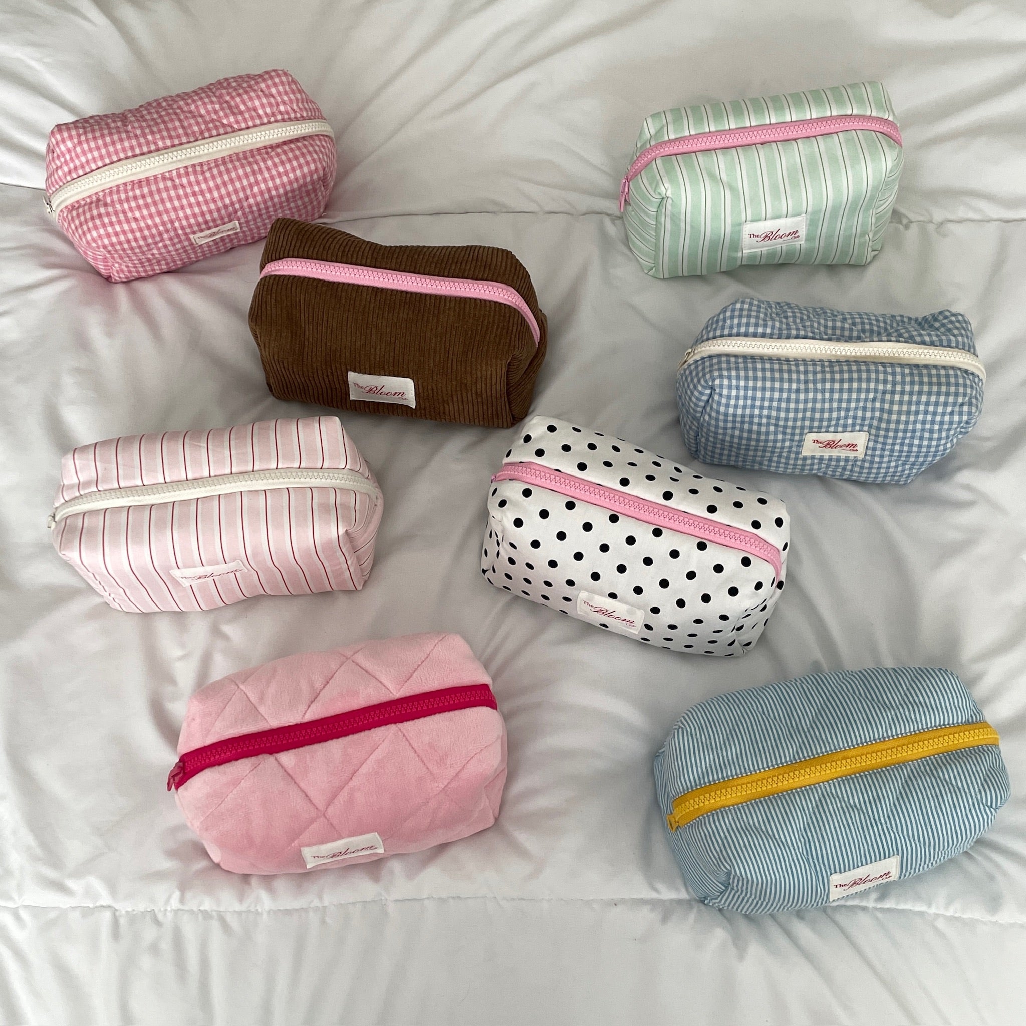 Essential Normal Pouch Polkadate