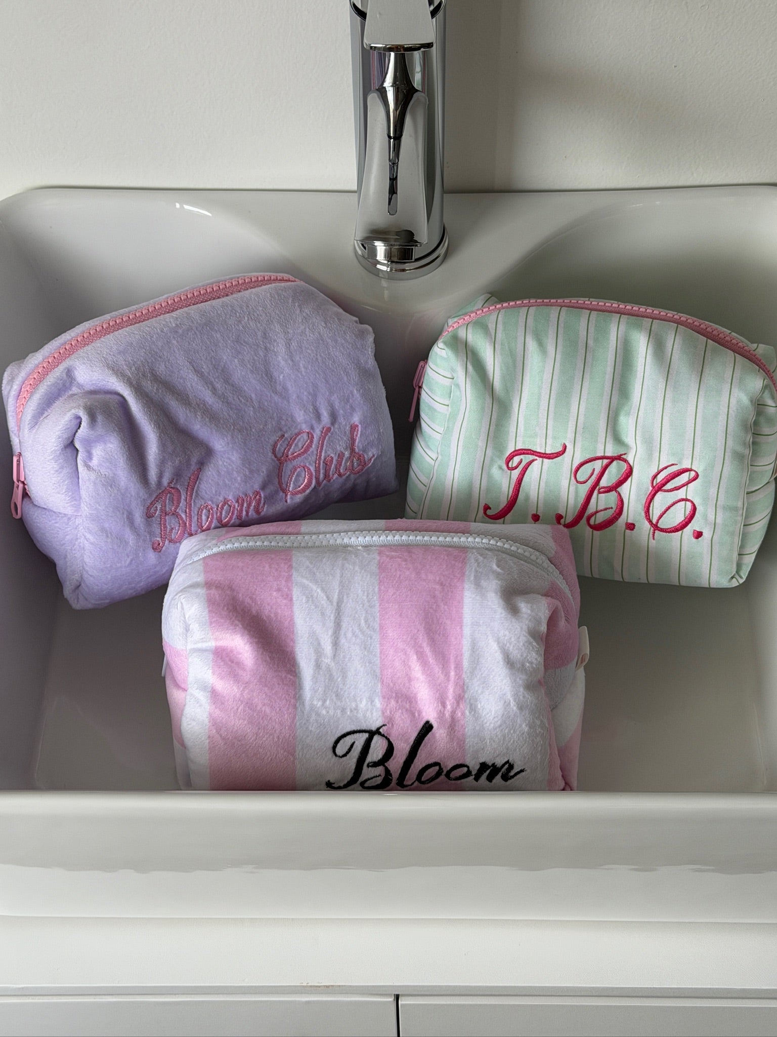 Essential Normal Pouch Rosemilk